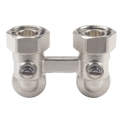 Resideo V2495EX020A - Угол (стеновое соединение), 3/4" внешнее соединение радиатора